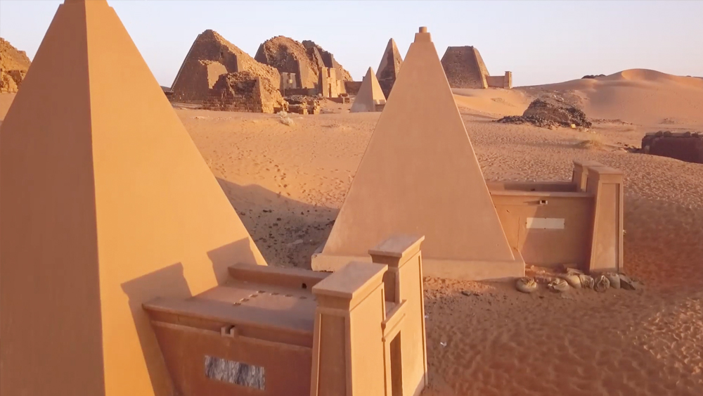 Meroe Pyramids Sudan Photoneer.de Thomas Markert