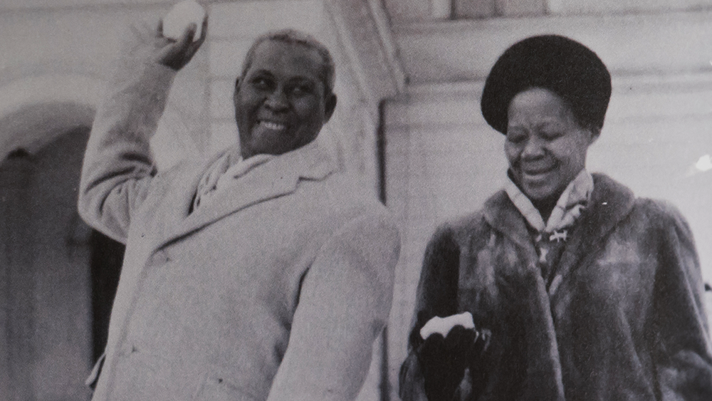 1960 Nobel Peace Prize awarded to Chief Albert Luthuli 